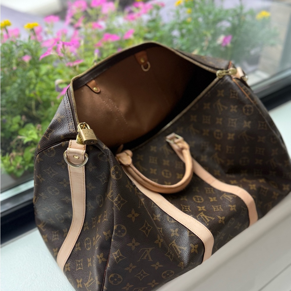 Authentic Louis Vuitton Keepall 50 - Picture 2 of 11